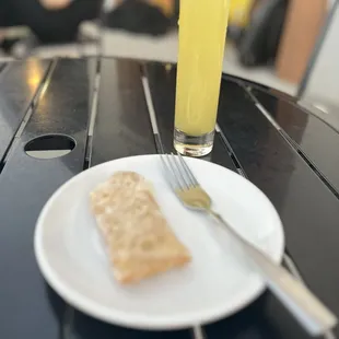 Mimosa and apple pie