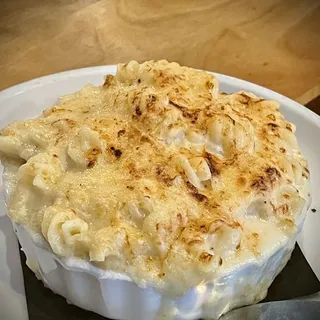 Truffle Baked Macaroni and Cheese