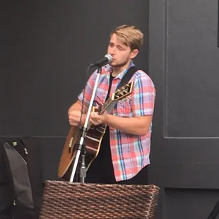 Live entertainment very good.