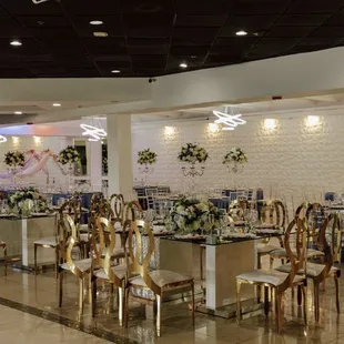 Guest seating