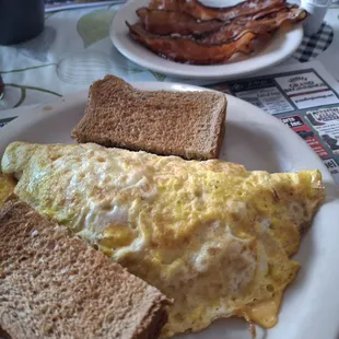 BOTCHO omelette and side of bacon
