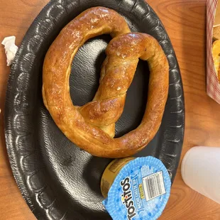 Large Soft Pretzels 3ct