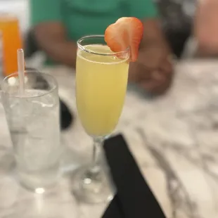 Pineapple mimosa