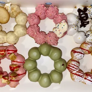 Banana Pudding, Animal Cookie, New Year's Chocolate, Strawberry Cheesecake, Matcha, Funnel Cake (Left Top to Bottom Right)