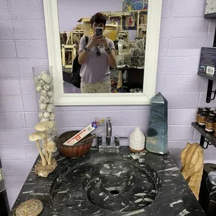 Interesting sink