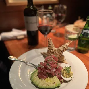 Mi Sueño Cab/Syrah and tuna tartare
