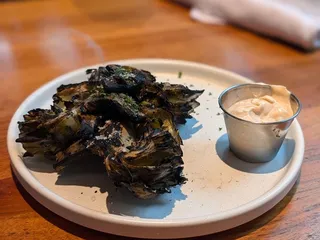 Doc B's Restaurant + Bar