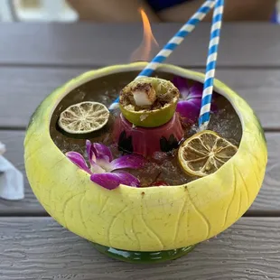 Scorpion bowl for 2