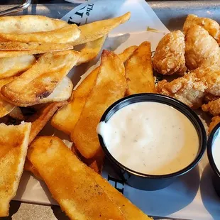 Hooley Hunks and Fries.. Very underwelming.