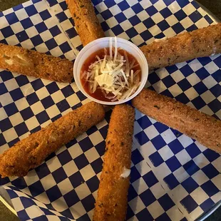 Mozzarella sticks