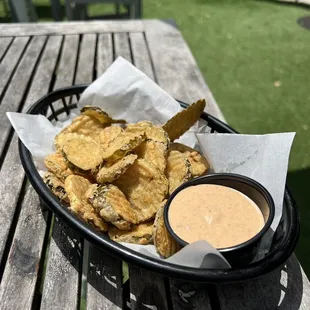 Fried pickles