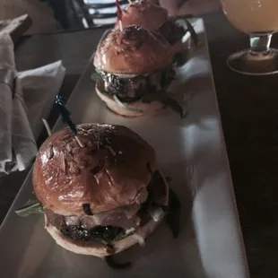 Mini Monk Sliders