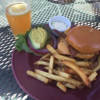 Sierra Madre Burger