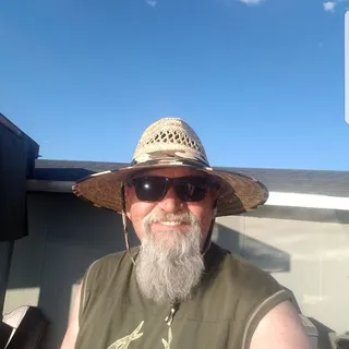 Randy R.