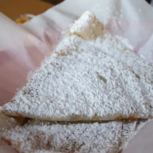 This dish is like a sweet crepe! great to go with coffee.