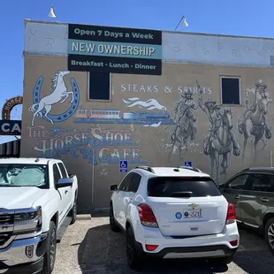 Outside pictures were neat also had outside eating