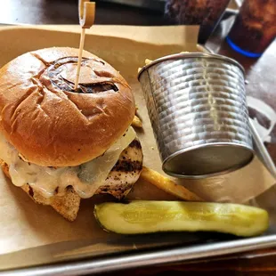 Honey mustard chicken sandwich