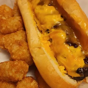 Sausage dog with tots