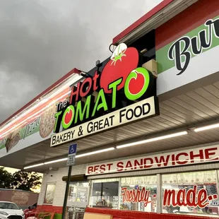 The Hot Tomato