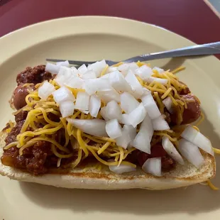 Chili dog