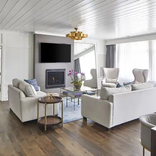 Presidential Suite accommodations include a separate king-size bedroom and living room, gas fireplace, dining area, wine bar, and much more.