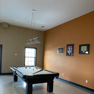 Pool table