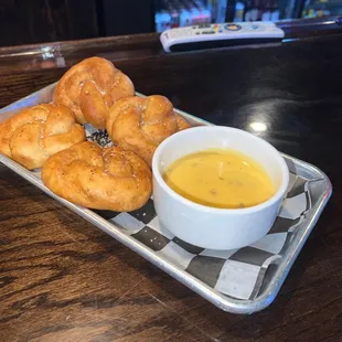 Soft Pretzels &amp; Queso