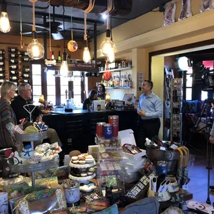 Bar and retail