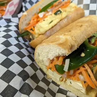 Fried Onion Tofu Banh Mi (actually fried tofu with chives inside) - Very Yummy vegie option