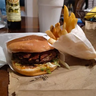 DOUBLE BACON CHEESEBURGER