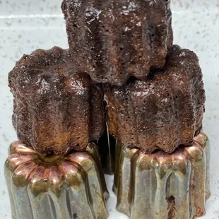 Vanilla cannelés