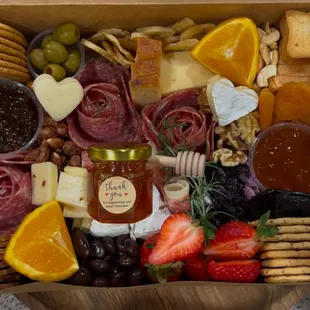 Mingle box (serves 5-6)