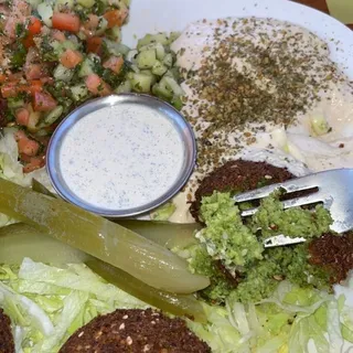52. Falafel Platter