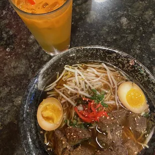 Beef ramen Thai Tea