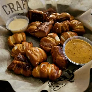 dough desserts, donuts, food