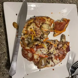 Small 10" ??? Supreme meat lovers Pizza.