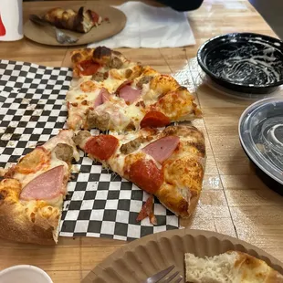 PorkyPie Pizza