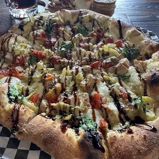 Spinach artichoke pizza