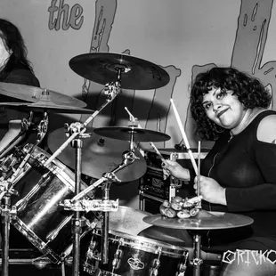 Molly Vamp live at The Hub Friday June 23, 2017