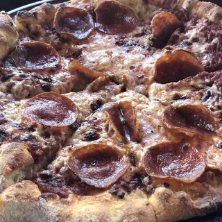 PEPPERONI-PIZZA