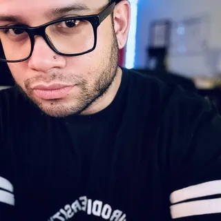 Jonny P.