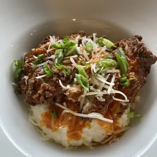 Chicken and White Cheddar Grits