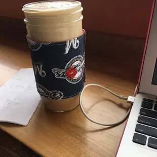 A heavenly lavender latte with delicious oat milk!