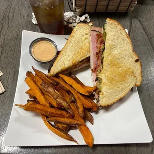 Club on sour dough