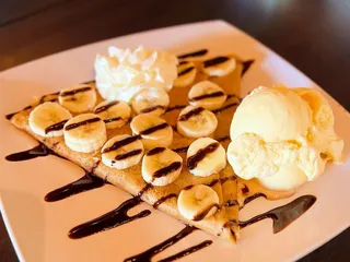 Colados Coffee & Crepes