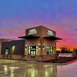 the outside of a restaurant