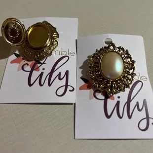 2 lovely brooches