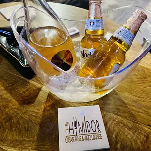 Sun Goddess--the new AMAZING Pinot Grigio by Mary J. Blige--&amp; a couple of Modelos for the win!