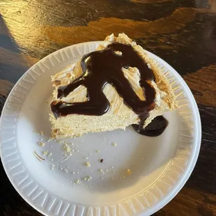 Peanut butter pie