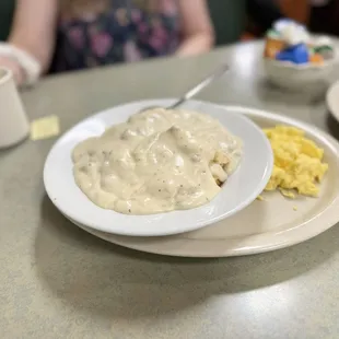 Biscuits and Biscuits &amp; Gravy(full order)